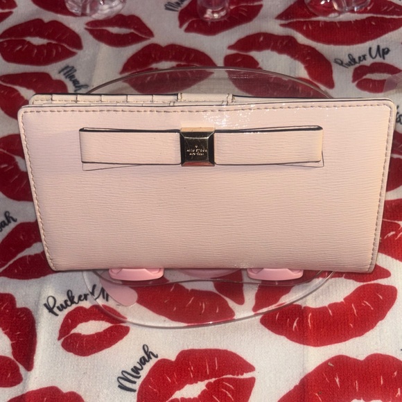 kate spade Handbags - Kate Spade Blush Pink Bow Wallet